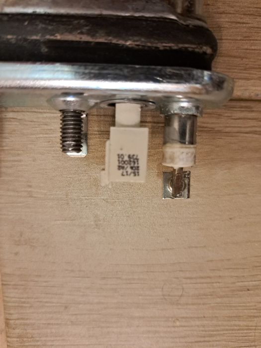 Resistência 1700W máquina lavar Ariston