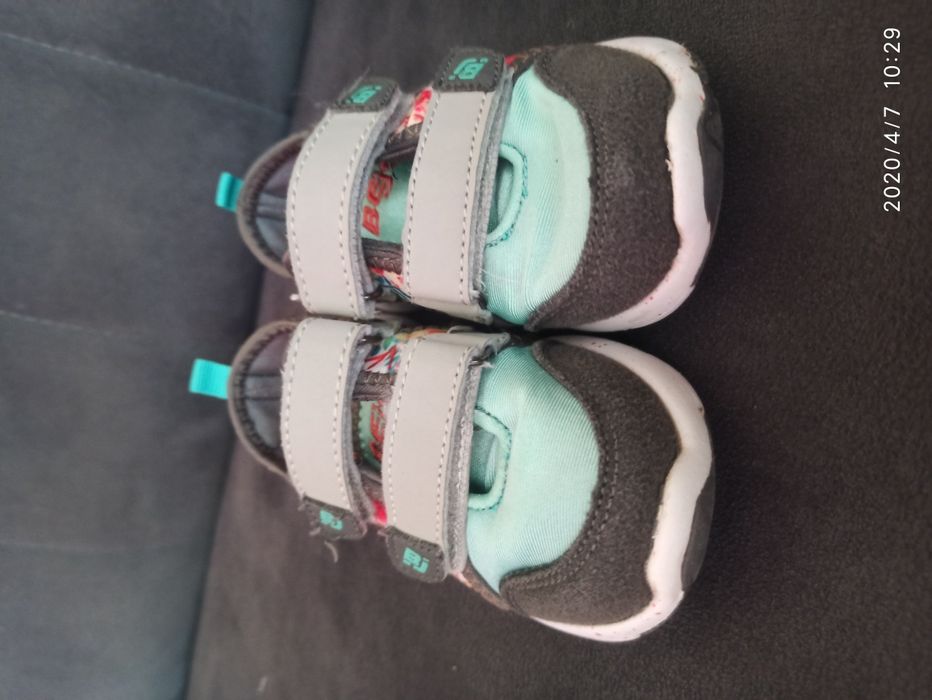 Adidasy Bejo dla dziewczynki