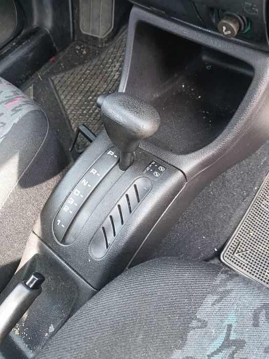 VW Golf III 1,8E  1996r automat Części
