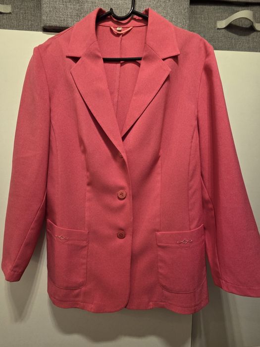 Garnitur damski, Garsonka damska - 42 / 44, komplet daszkiem, zestaw