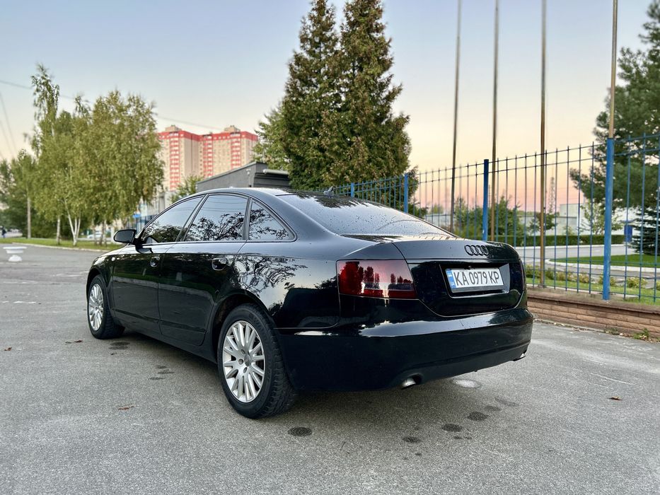 Audi A6 C6.