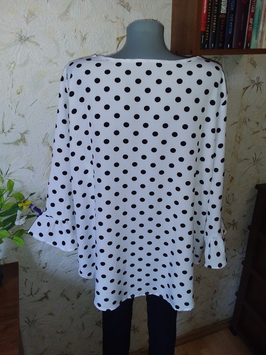 Нова жіноча блузка, р. 58