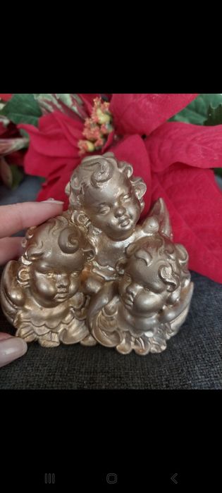 Trio de anjos dourados para pendurar