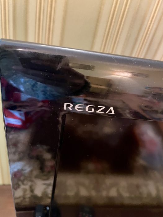 Telewizor Toshiba LCD 32" – sprawny, mało używany