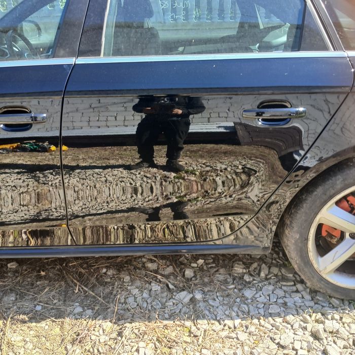 Drzwi lewy tył Audi a4 b8 sedan ly9b