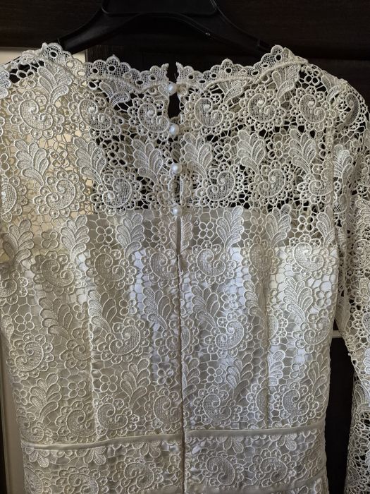 Сукня на тендітну високу дівчину