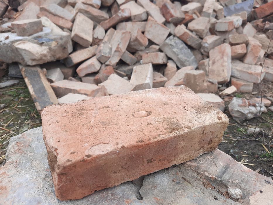 Cegła cegly czerwone