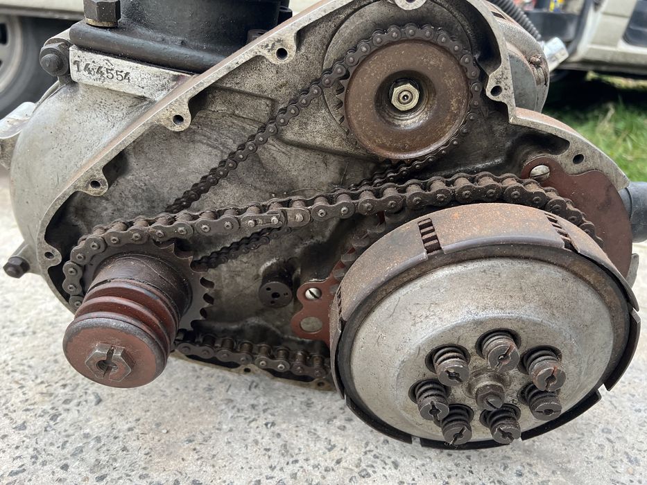 Двигун мотор ретро мото террот вермахт