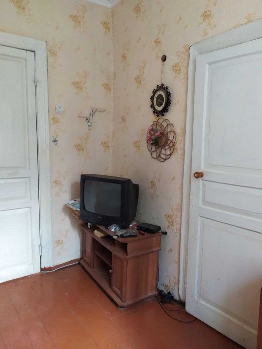 продається будинок в хорошому місці