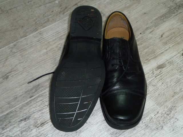 Clarks Кожаные туфли кларкс , стелька 27 см