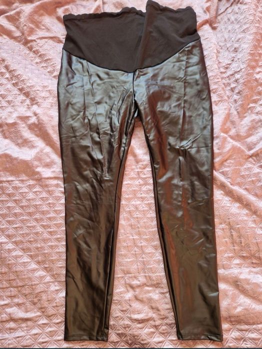 Spodnie ciążowe eleganckie lateksowe rurki legginsy