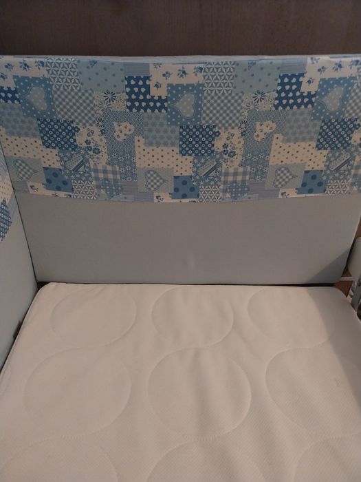 Berço ikea com colchão