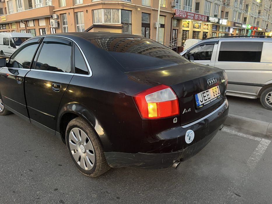 Ауді А4 2004р  2.4 бензин Не Працює Автомат