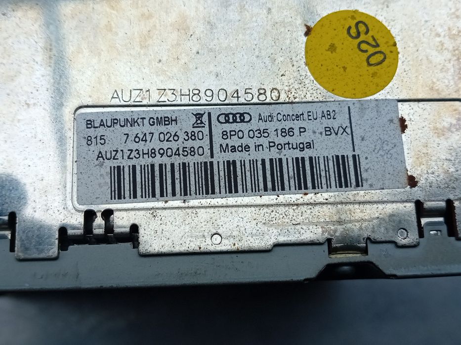 Rádio / auto-rádio AUDI A3 (8P1)
