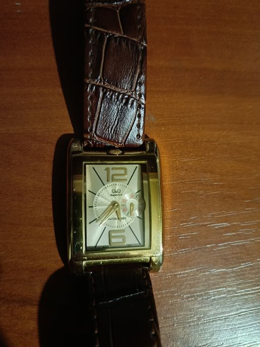 Продам наручные часы