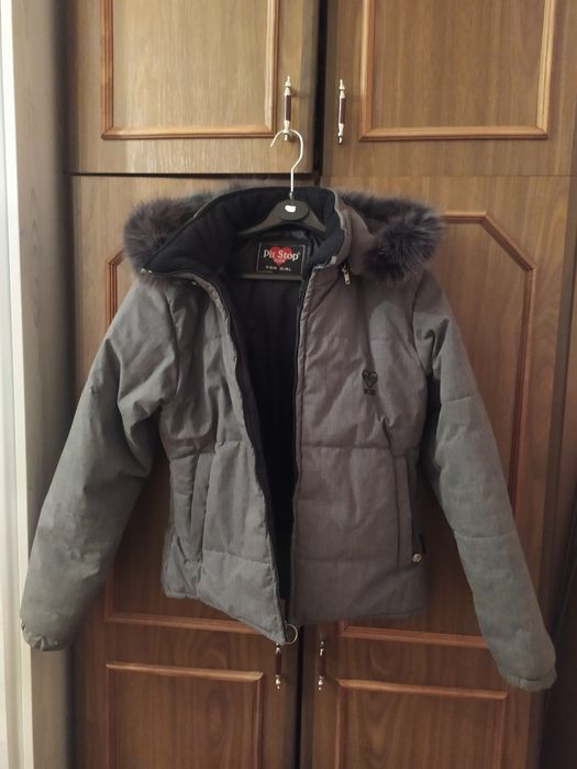 Курточка женская р.42