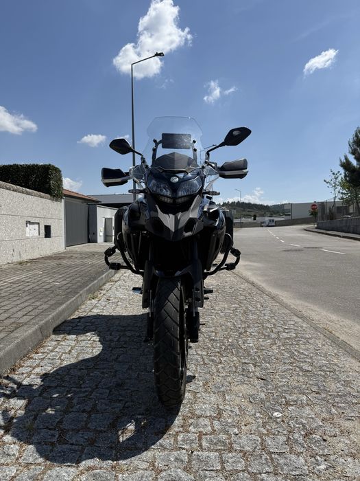 Benelli TRK 502X