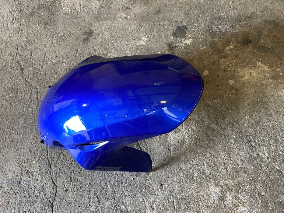 Błotnik przód PC41 Hornet ABS oryginał idealny CB600