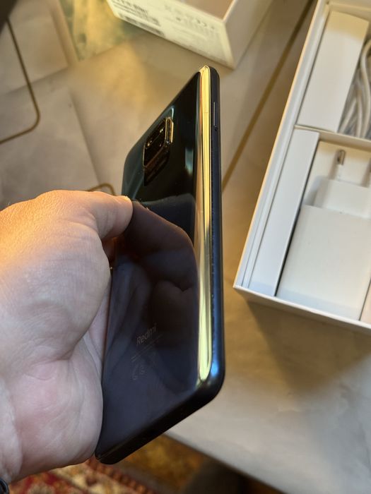 Продам редми нот 9 про