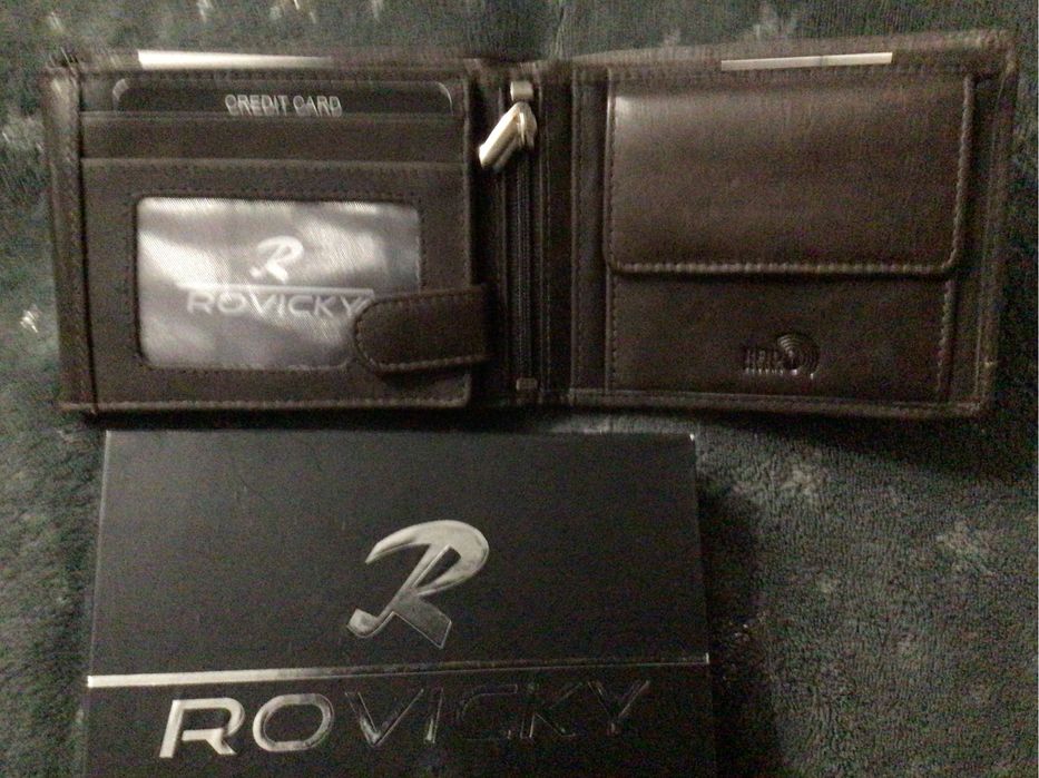 Portfel męski skórzany nowy