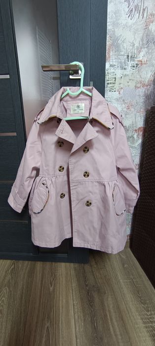 Тренч для дівчинки.