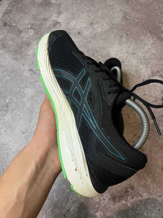 Кросівки ASICS Gel-Cumulus