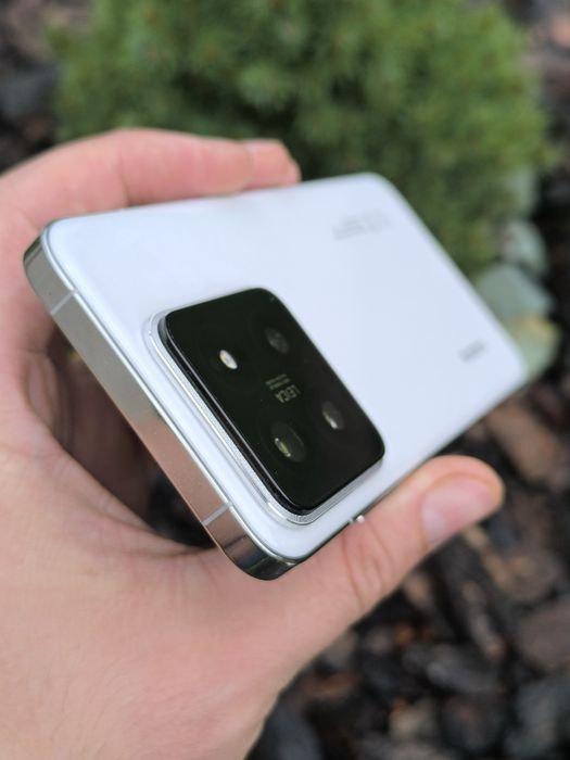 Xiaomi 14 12/512 — Ідеальний стан | Білий | Є нюанс із SIM