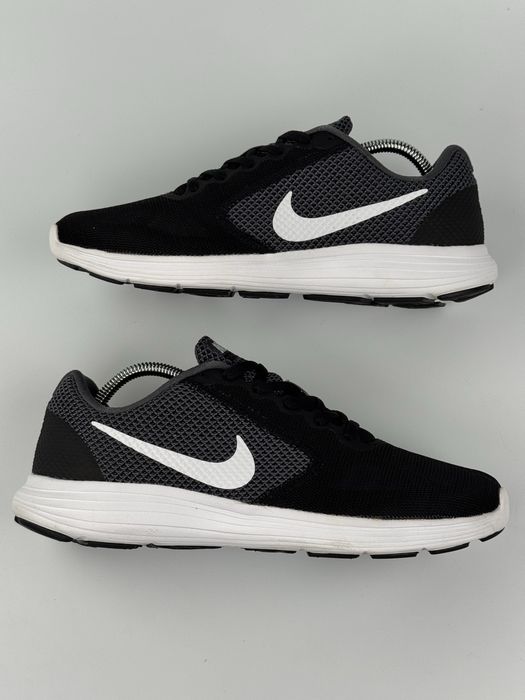 Кросівки Nike Revolution 3 Оригінал