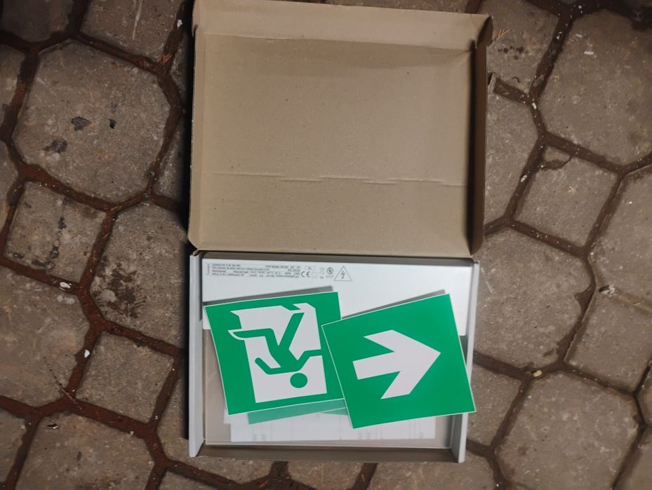 Sprzedam Lampy oprawy Awaryjne ewakuacyjne LED