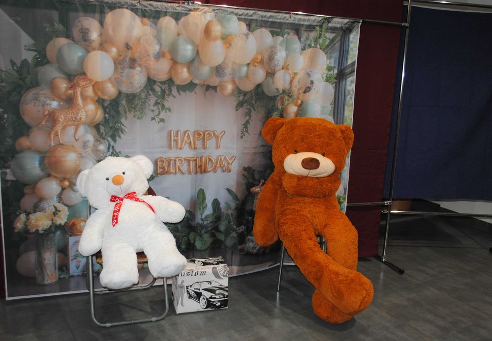 Фотостудія оренда різні локації ДН С Валентина дитяча ретро мілітарі