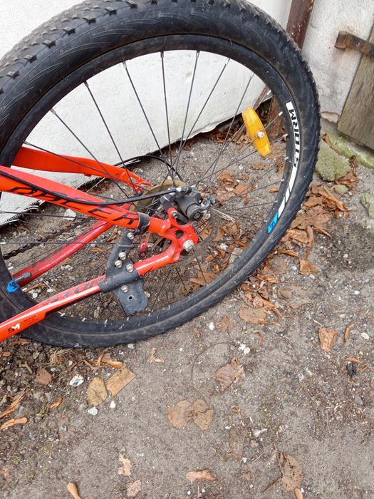 Rower storm  bardo dobry stan