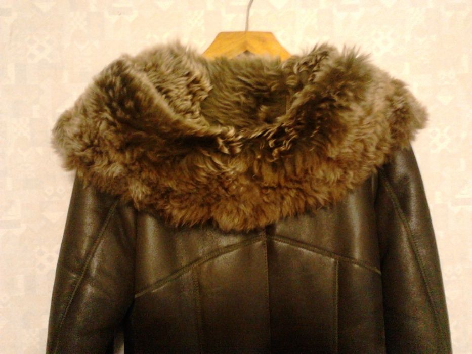 Продам отличную женскую дубленку DUD skor р. 46-48 рост 175-178