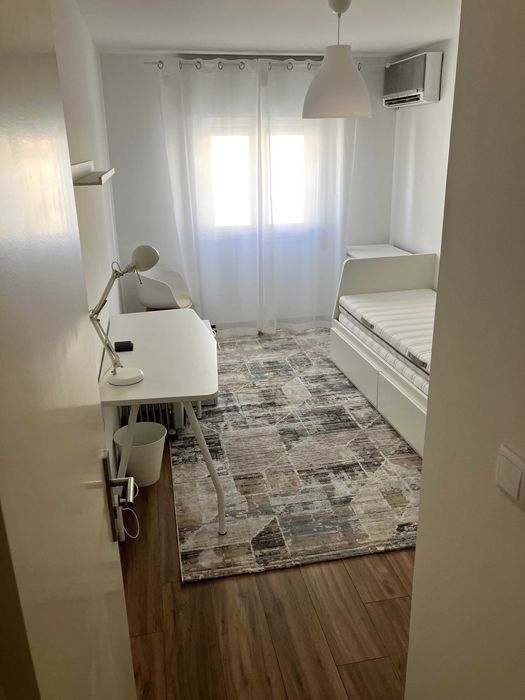 Quarto para Professor (es) / Quarto para Arrendar / Arrendamento Quarto