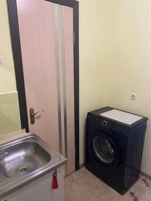 Продам квартиру малосімейного типу в центрі  міста