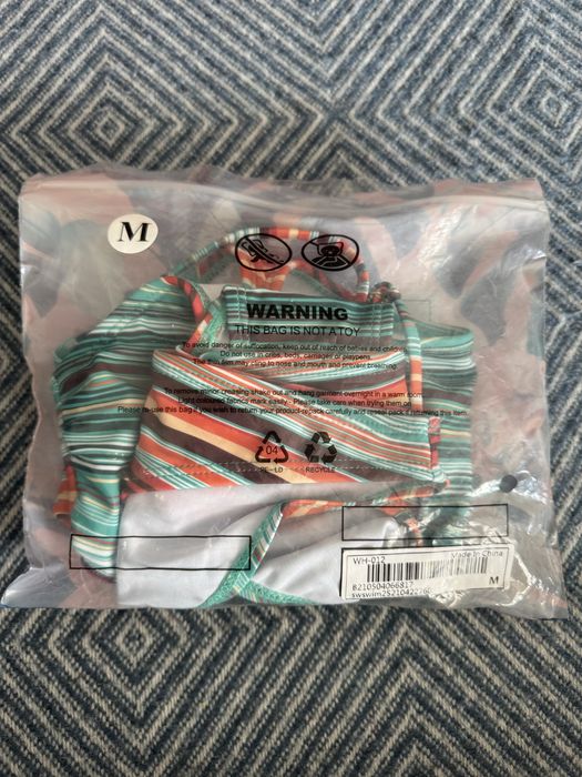 Купальник  роздільний  від Shein розмір М новий