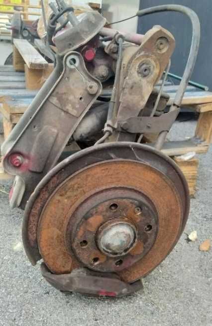 Símbolos de Peugeot 306 2 de trás