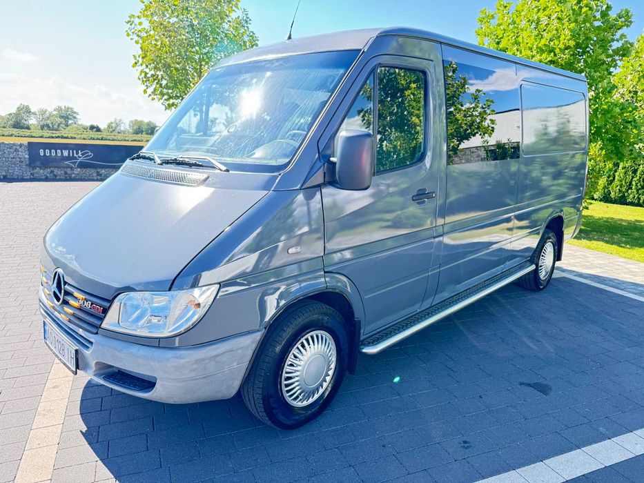 Mercedes-Benz Sprinter 2005