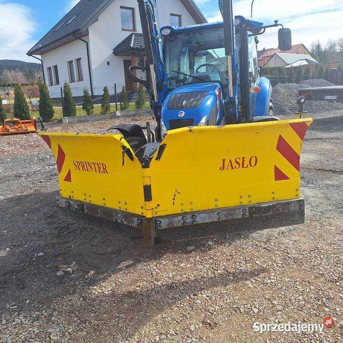 Odśnieżanie  parkingów ,dróg dojazdowych, Skawina  okolice