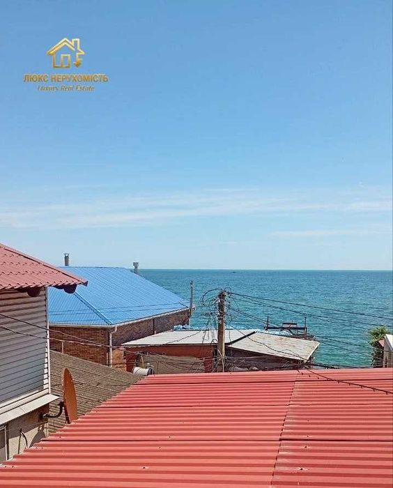 Продам двоповерхову дачу 55 кв. м в елітному кооперативі Румб, Совіньйон 4