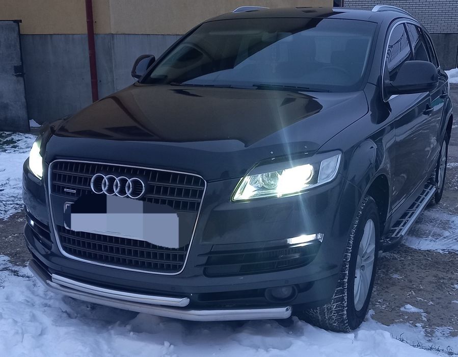 Продам   Ауді Q7 в хорошому стані