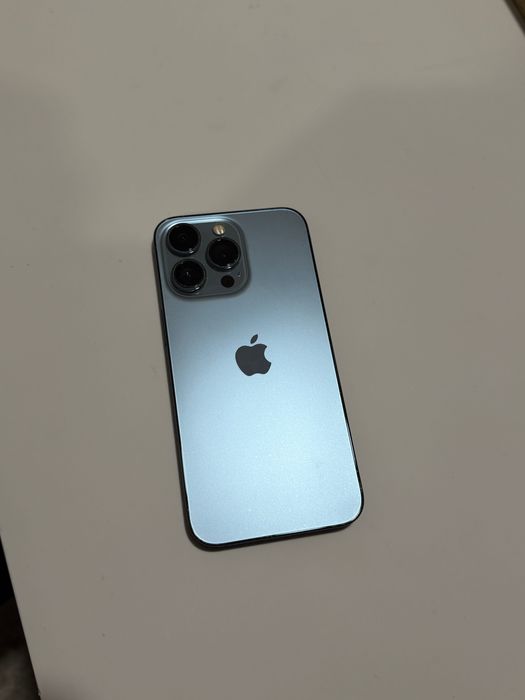 iPhone 13 Pro impecável