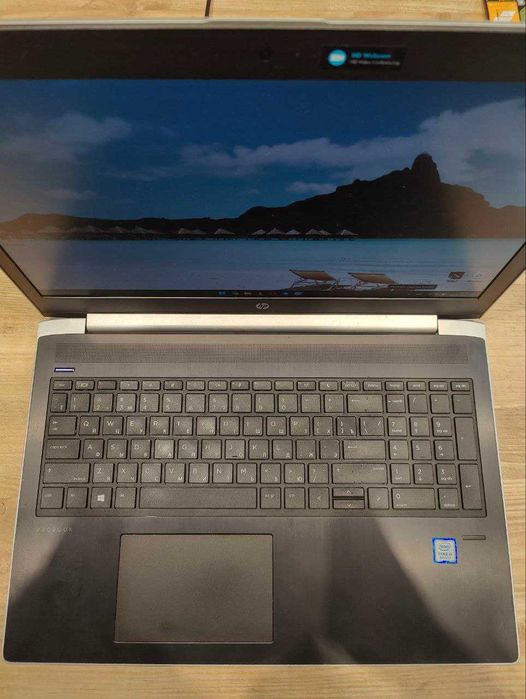 Продам HP Probook G5 450 16Gb / SSD + HDD / Core i5-8230u