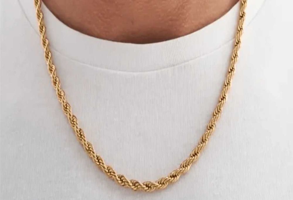 Lanuszek zloty gruby hoker krecony apart stal chirurgiczna