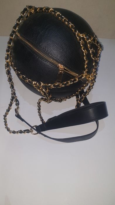 Torba torebka piłka dla kobiety damska na ramię zloto czarna