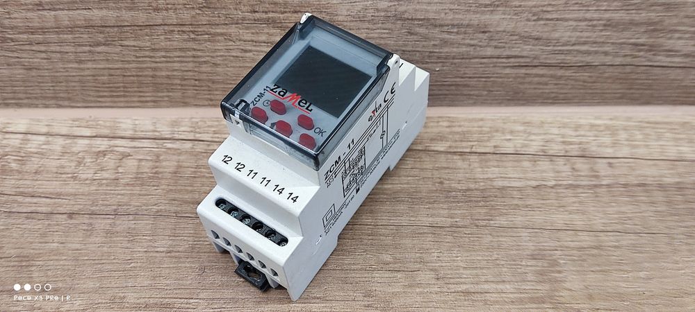 Wierzenie magazynów 70% Programator czasowy ZAMEL ZCM-11