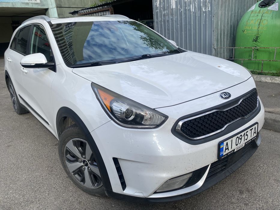 продам КІА НІРО (гібрид)