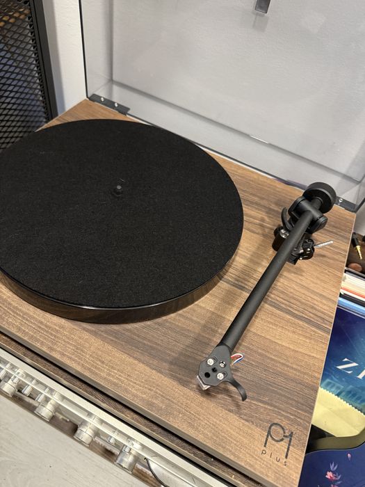 Gramofor Rega P1 Planar Plus