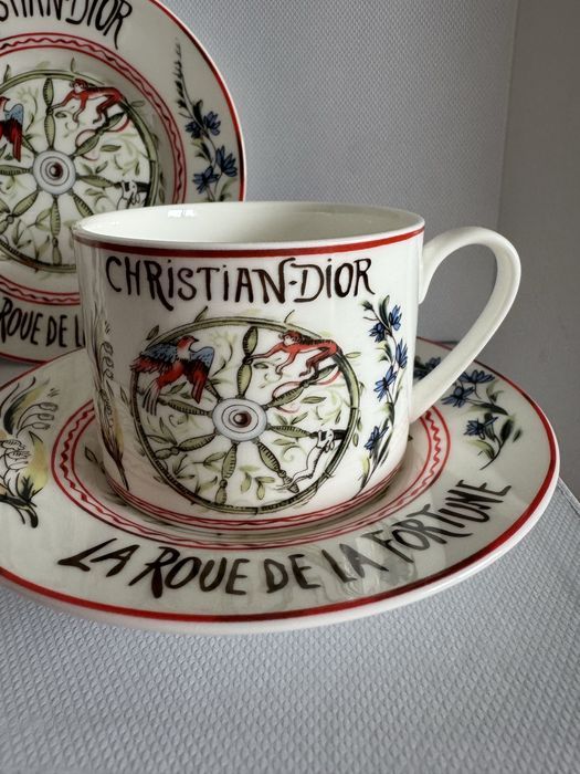 Zestaw filiżanek Christian  Dior z kolekcji Tarot La Roue de la Fortune