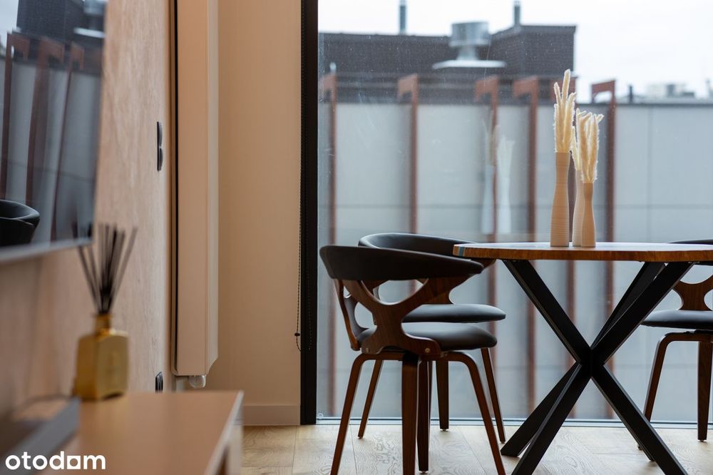 Towarowa Towers | Ekskluzywny 3-pok. apartament w wieżowcu | Metro |