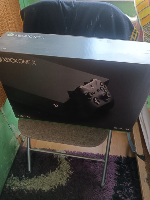 Konsola Xbox One X